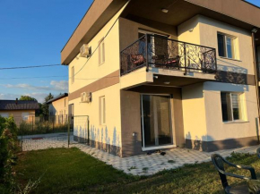 BUTMIR Villa